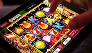 Discover the Excitement of Casino Royal Lama New -150745046